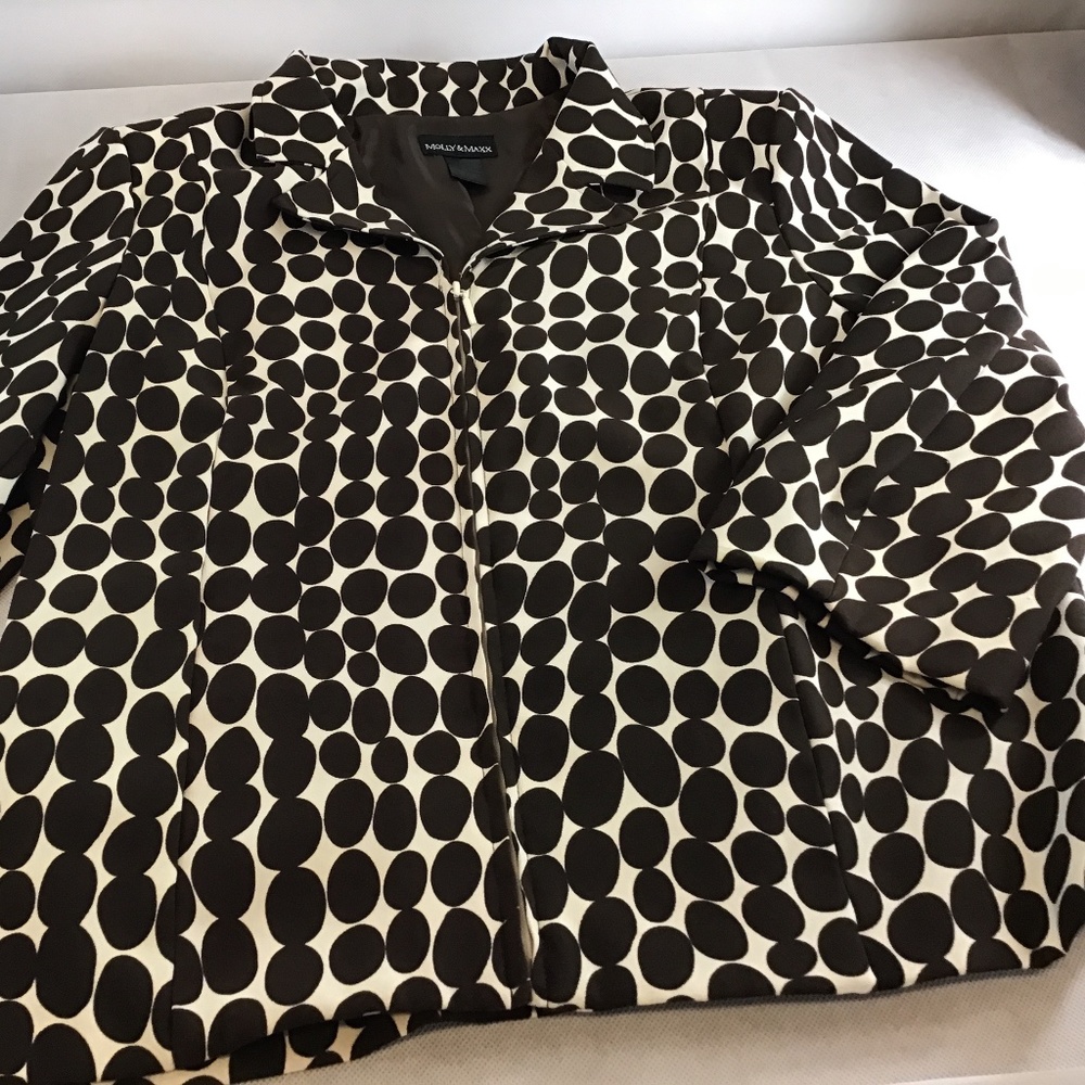 Molly & Max, light brown & white spring jacket, contemporary design